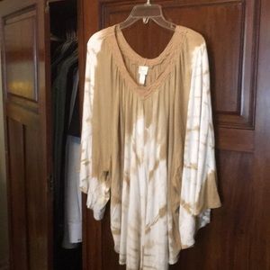 Chico’s 3/4 sleeve long tunic style t shirt